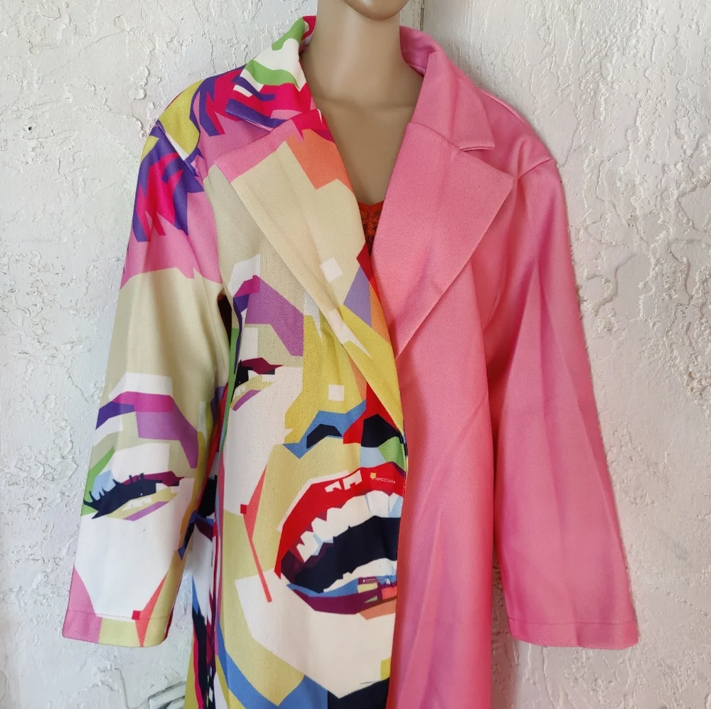 Marilyn Monroe Print Coat - Picture 7 of 9